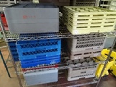 lot 44 image: Dish Racks