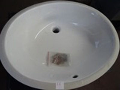 lot 66 image: Bathroom Sink