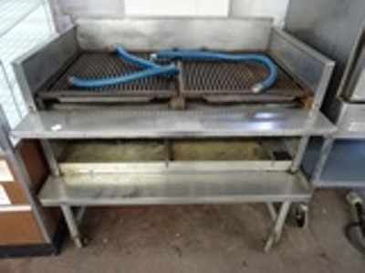 lot 74 image: Magikitchen Char Broiler