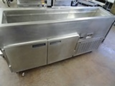 lot 87 image: Refrigerator