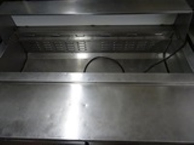 lot 105 image: Refrigerated Prep Station