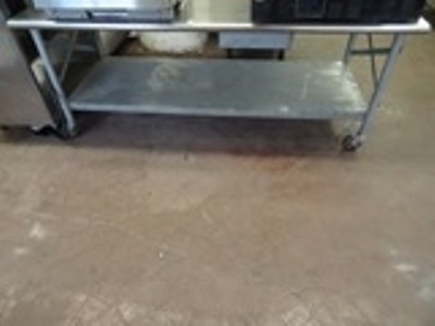 lot 117 image: Equipment Stand