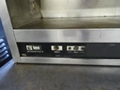 lot 119 image: Cheese Melter