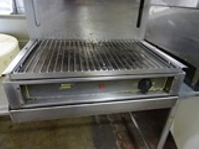 lot 146 image: Cheese Melter