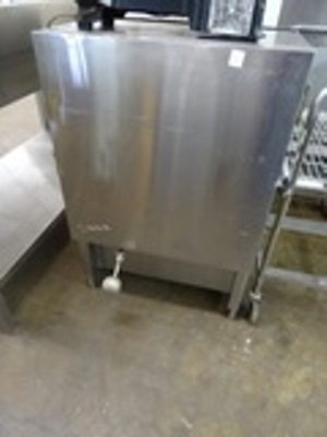 lot 153 image: Milk Dispenser