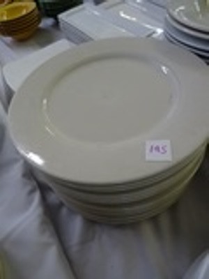 lot 195 image: Plates
