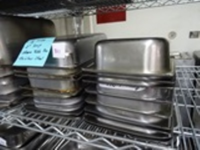 lot 221 image: Steam Table Pans