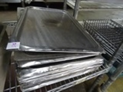 lot 235 image: Steam Table Lids