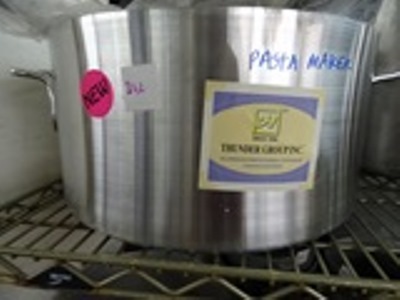 lot 242 image: Pasta Maker