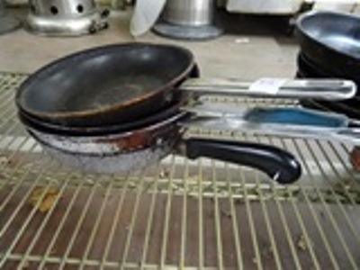 lot 256 image: Sautee Pans