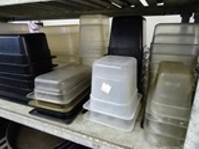 lot 273 image: Prep Pans