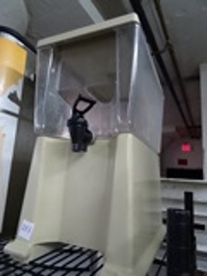 lot 288 image: Dispenser