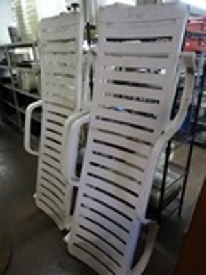 lot 299 image: Chairs