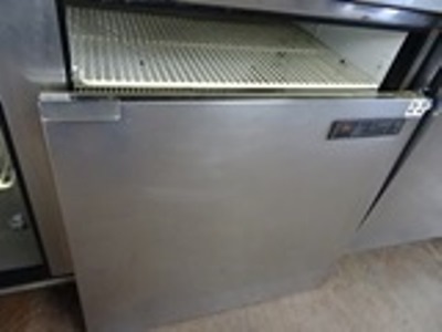 lot 139 image: Refrigerated Cabinet