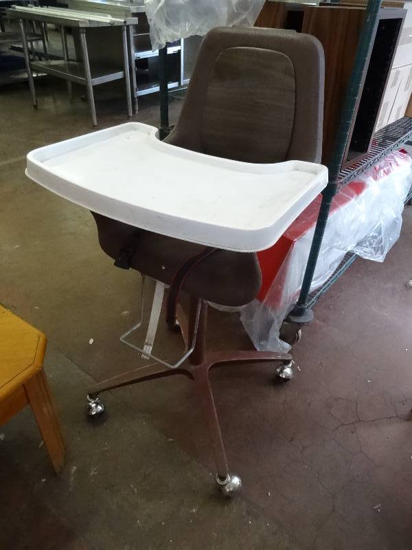 lot 336 image: High Chair
