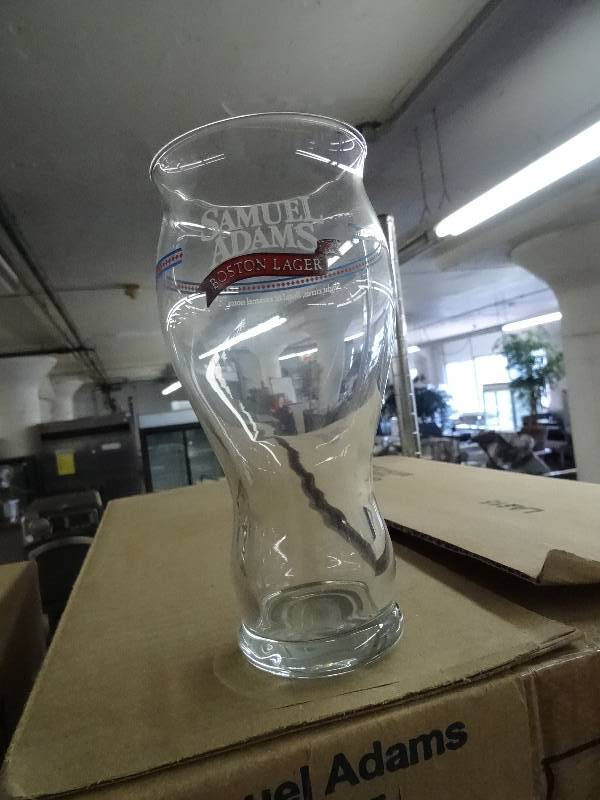 lot 369 image: Beer Glasses