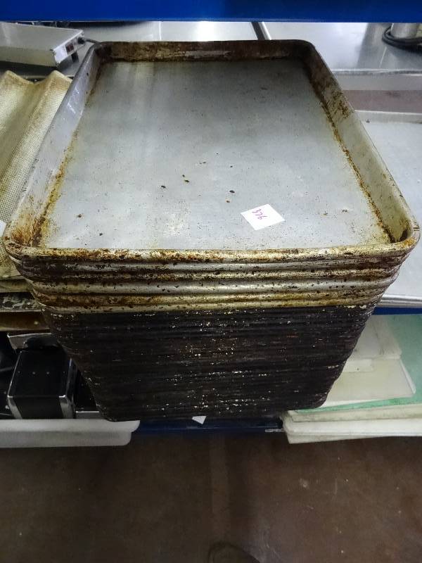 lot 376 image: Sheet Pans