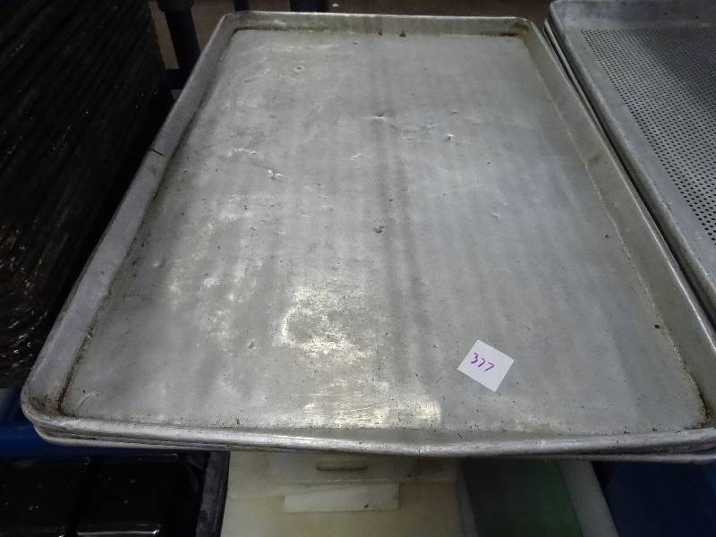 lot 377 image: Sheet Pans