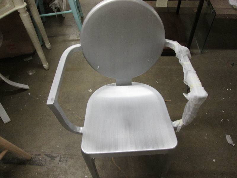 lot 19 image: Silver metal arm chair ...