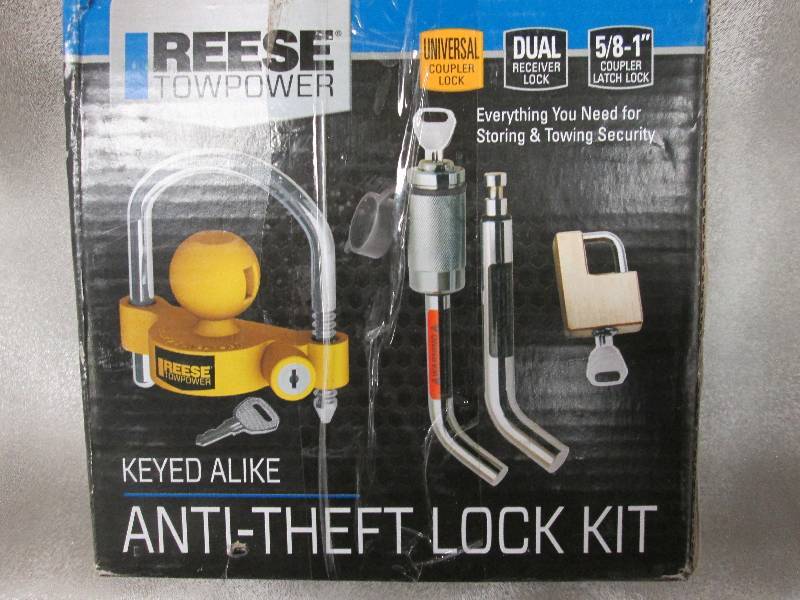lot 60 image: Reese TowPower Towing Anti-Theft Lo...