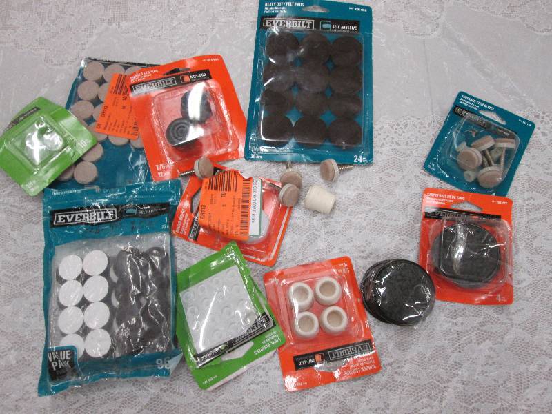 lot 107 image: Lot of assorted Everbuilt floor pro...