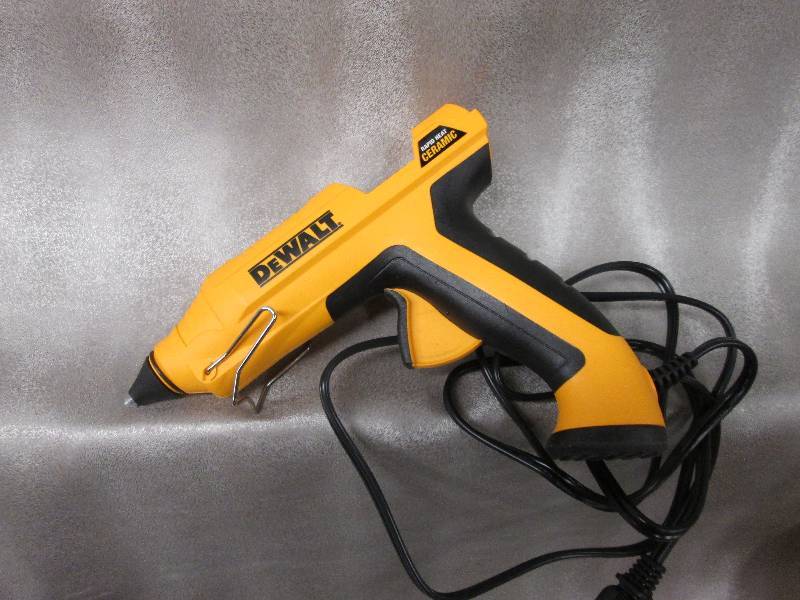 lot 191 image: DeWalt  Rapid Heat Ceramic Glue Gun...