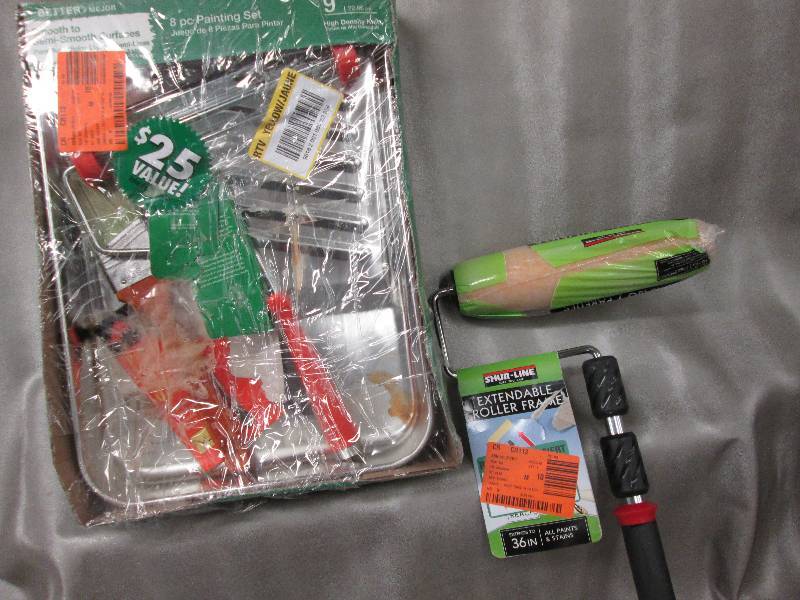 lot 203 image: Painting kit with pan and roller, E...