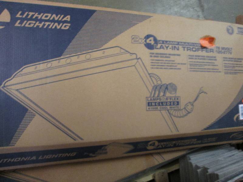 lot 214 image: Lithonia Lighting 4-Light White Flu...