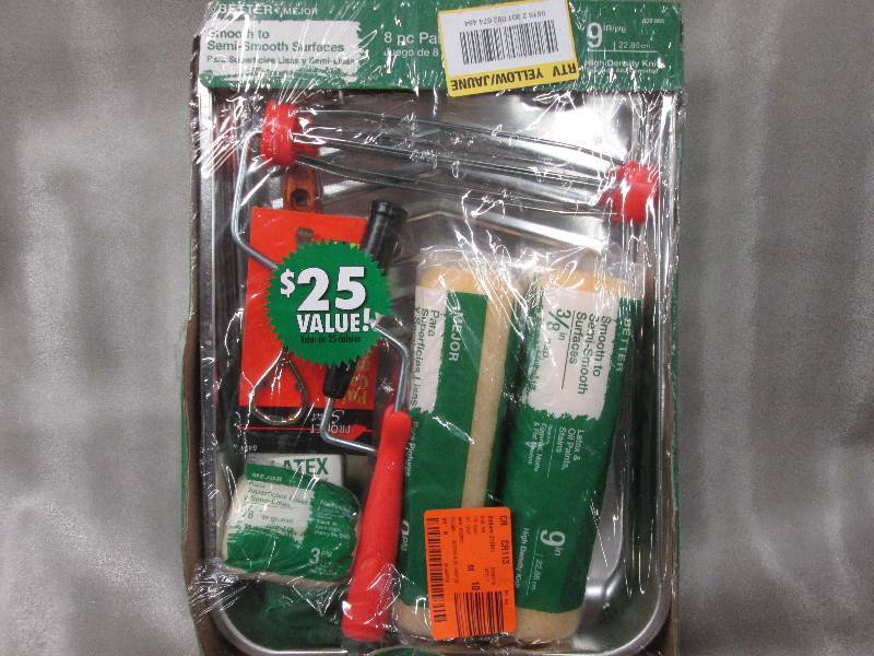 lot 256 image: 8 Piece Roller Tray Set Retail $9.9...