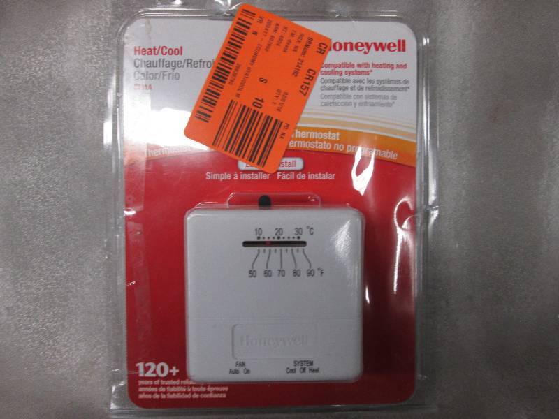 lot 261 image: Economy HeatCool Manual Thermostat...