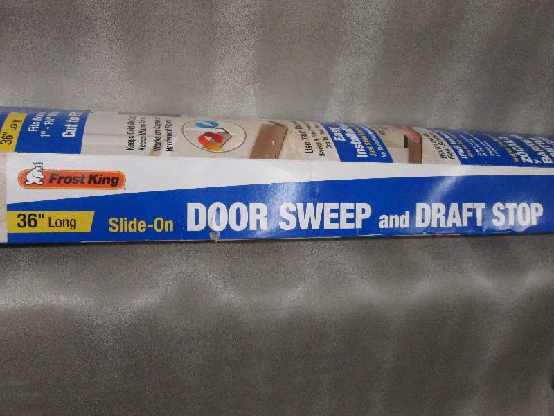 lot 272 image: Frost King Slide On Door SweepStop...