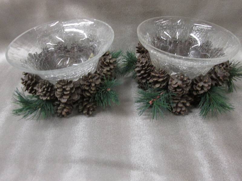 lot 321 image: Glass bowls with pine holders, Lot ...