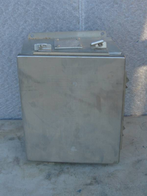 lot 113 image: B-Line #
