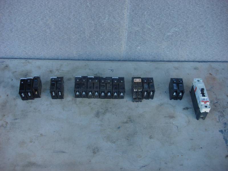 lot 136 image: Miscellaneous breakers