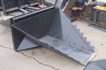 TreeRoot Bucket W Serrated Edges