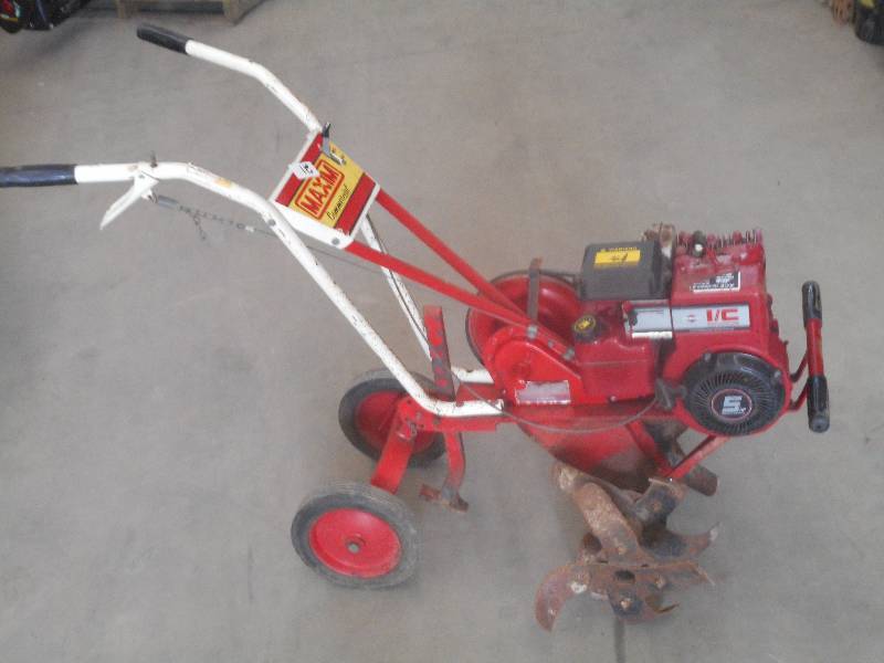lot 21 image: Maxim Commercial Garden Tiller With...