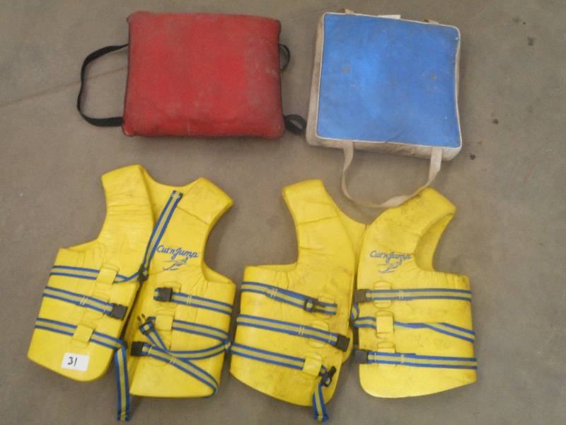 lot 31 image: Lot Of (2) Life Vests & (2) Thow Fl...