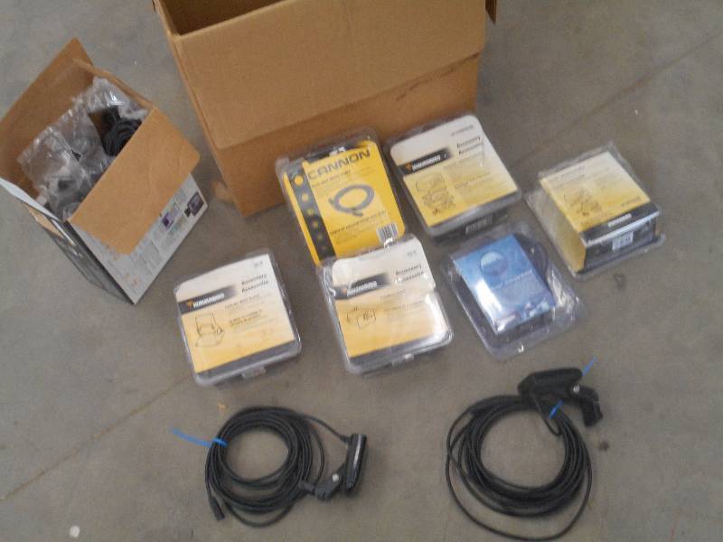 lot 41 image: Lot Of Unused Humminbord Accessory ...