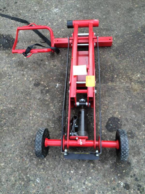 MoJack HDL 500 Lawn Mower Lift KX Real Deals Outdoor Tools Auction