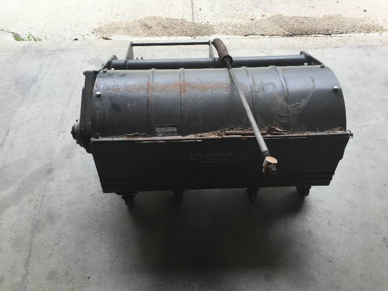 lot 10 image: MTD Tiller