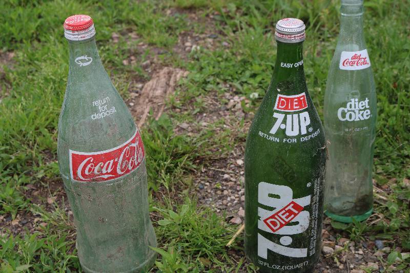 Old 7-up & coca cola bottles
