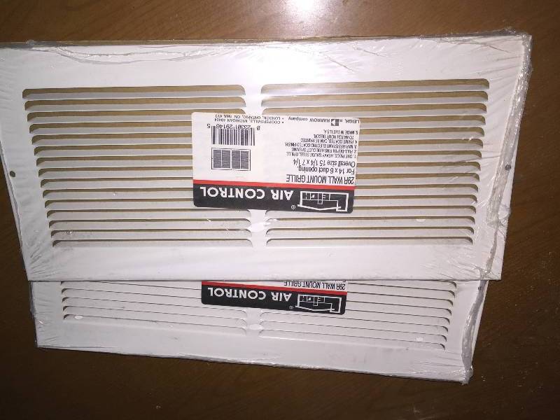 lot 29 image: Air registers