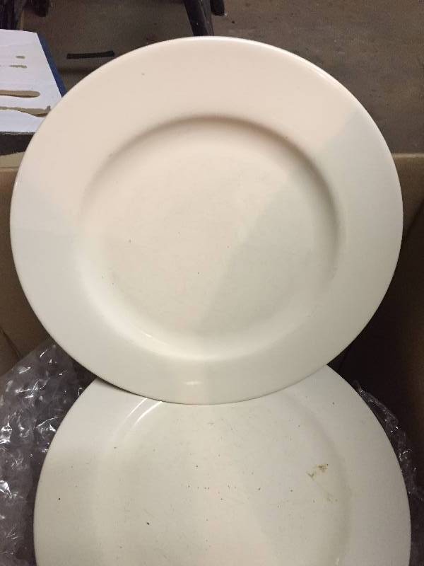 lot 78 image: Set of Plates.