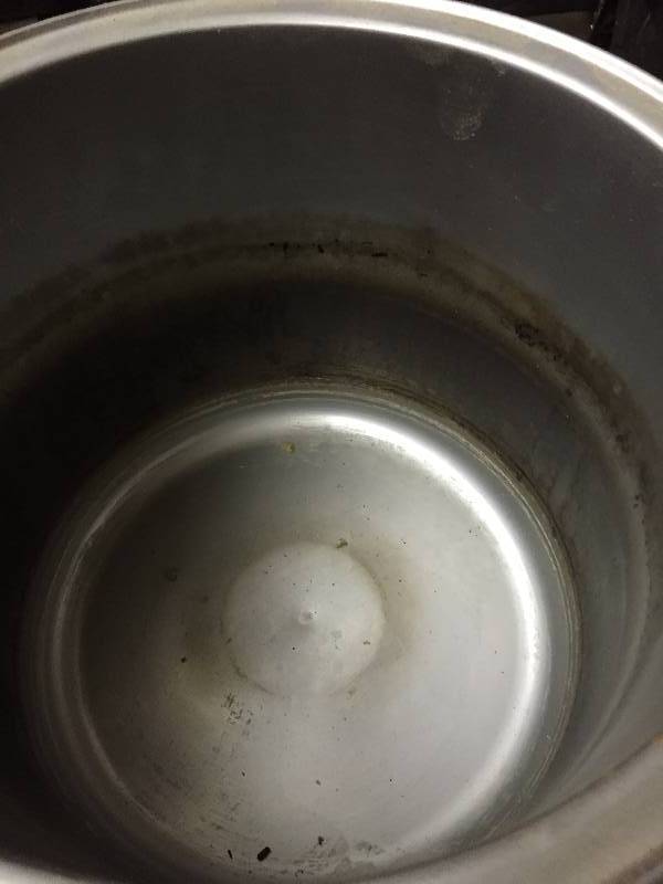 lot 87 image: Magnum soup r cooker