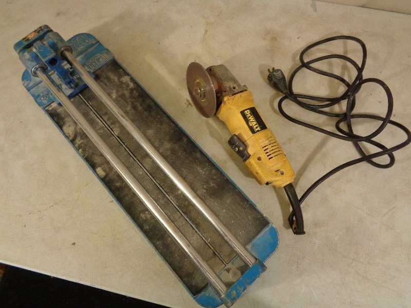 lot 48 image: DeWalt Grinder and Tile Cutter