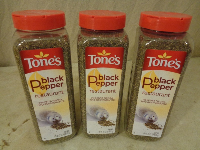 lot 127 image: 3 New 18 OZ Bottles of Black Pepper