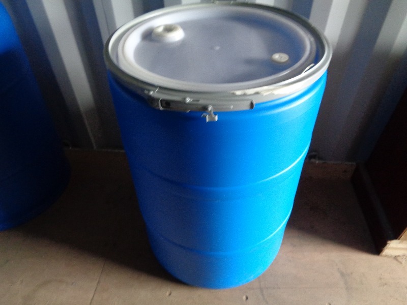 lot 112 image: 55 Gallon Plastic Barrel  Drum with Lid and Clamp