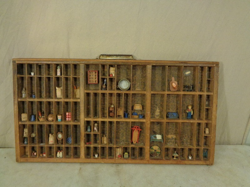 lot 152 image: Old Hamilton Printer Drawer