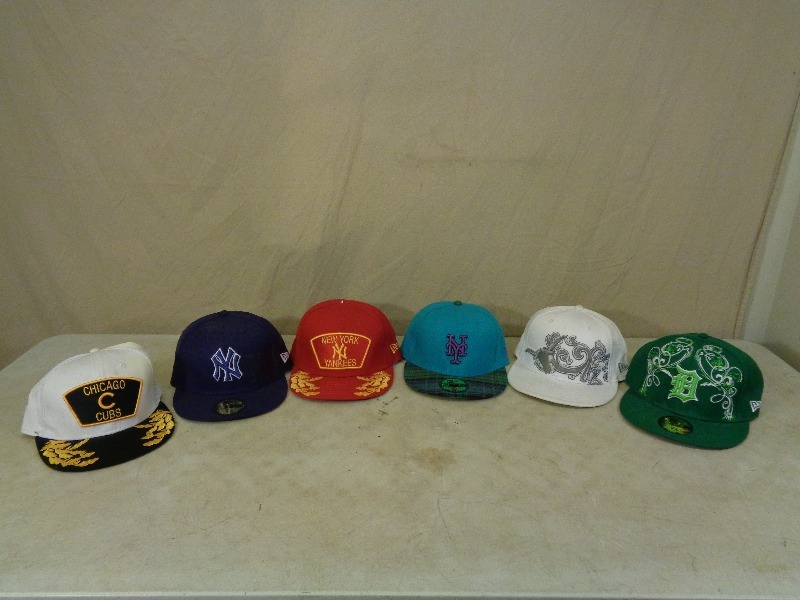 lot 159 image: Assorted Hats