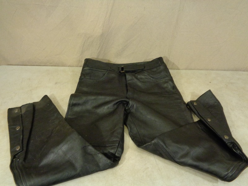lot 165 image: Leather Motorcyle Pants